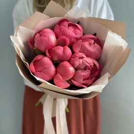 Монобукет Пионы "Coral Charm" (9 шт)