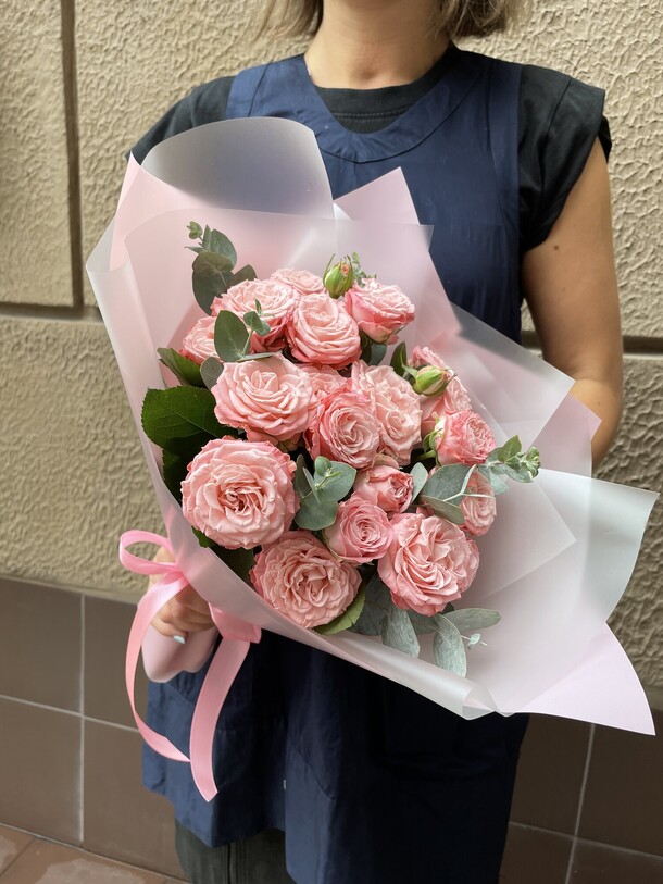 Букет аккуратный за 4327₽ с доставкой в Москве от M.G.Flowers на Flawery