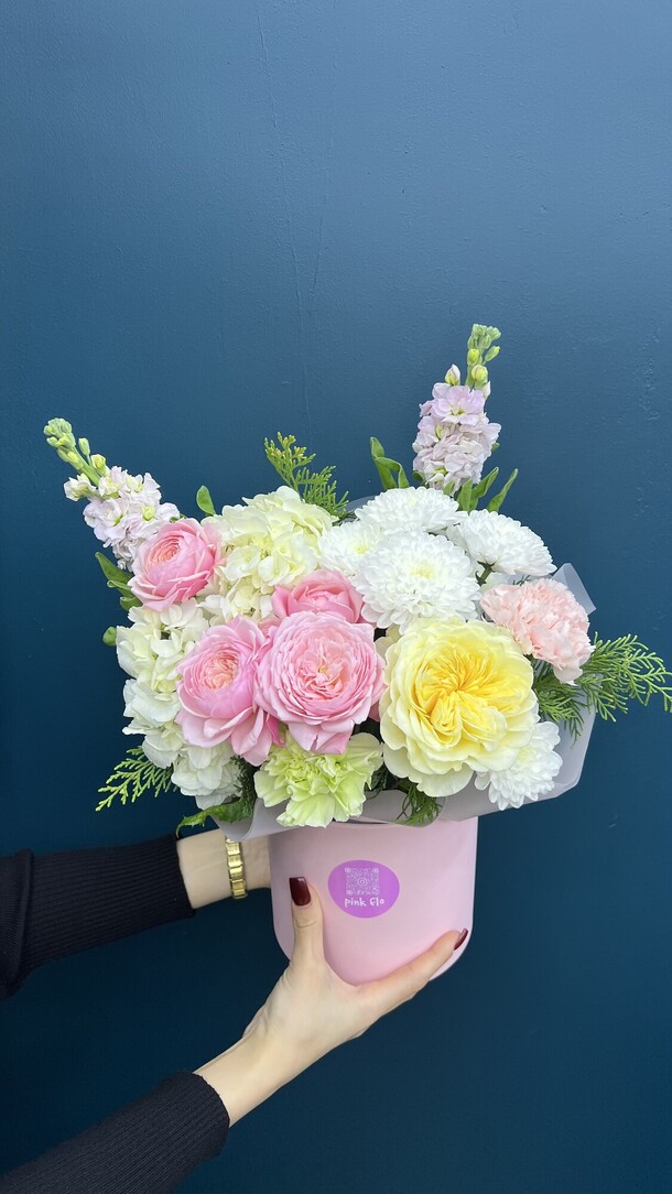 Букет цветов Скучаю за 4250₽ с доставкой в Дзержинске от Pink Flo на Flawery