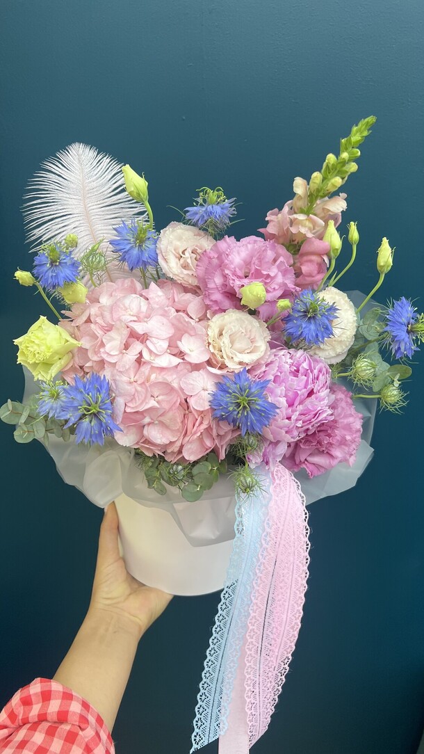 Букет цветов Скучаю за 3790₽ с доставкой в Москве от Pink Flo на Flawery