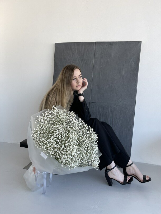 Букет цветов Моно гипсофила за 6900₽ с доставкой в Москве от Monomi flowers на Flawery