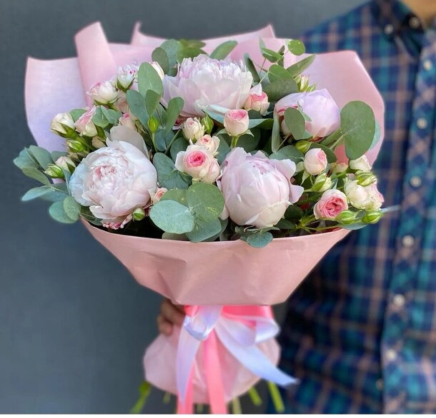 Букет цветов Доброе утро за 17274₽ с доставкой в Москве от FLOWER BASE на Flawery