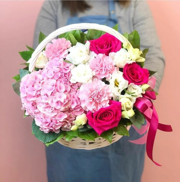 Букет цветов Лидия за 11161₽ с доставкой в Москве от FLOWER BASE на Flawery