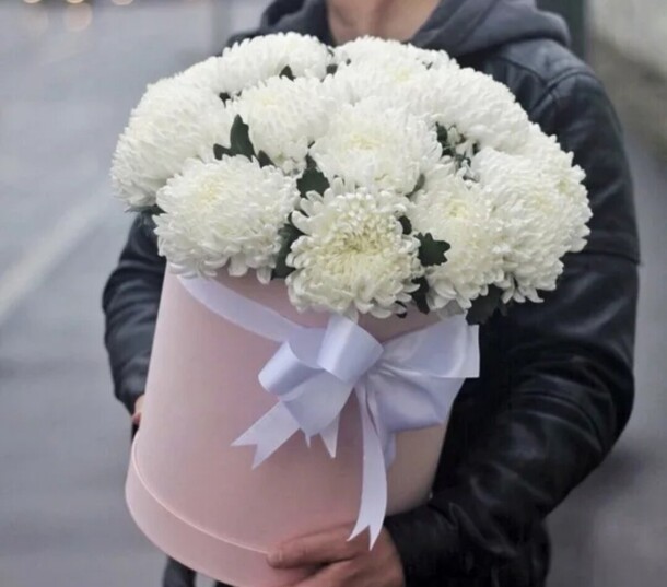 Букет цветов Снежная королева за 14529₽ с доставкой в Москве от FLOWER BASE на Flawery