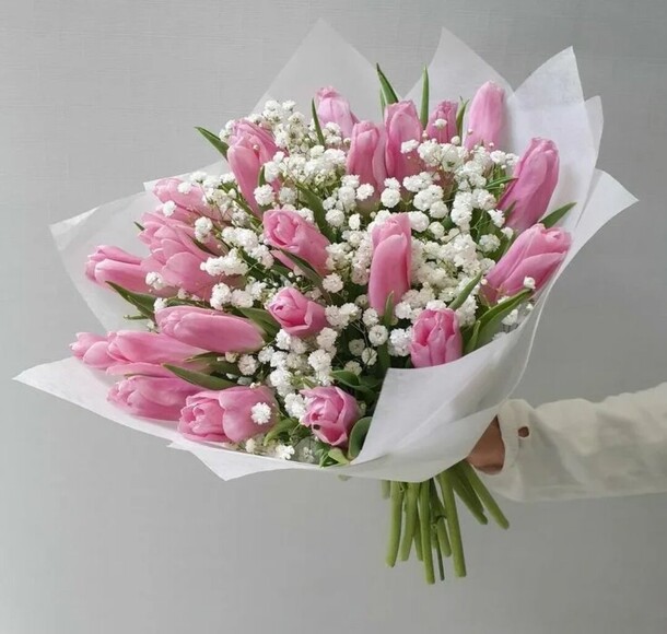 Букет цветов Тюльпаны за 11497₽ с доставкой в Москве от FLOWER BASE на Flawery