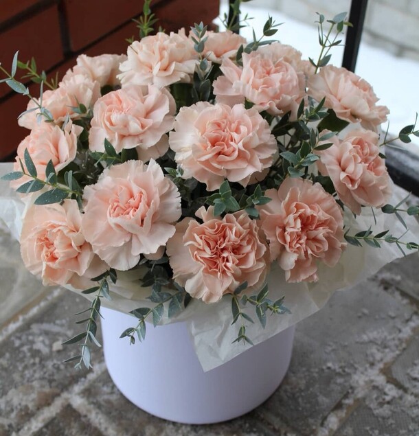 Букет цветов Сплин за 7618₽ с доставкой в Москве от FLOWER BASE на Flawery