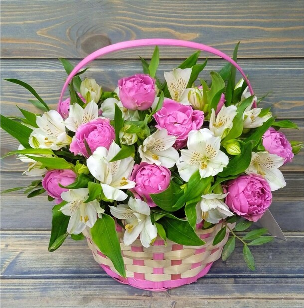 Букет цветов Весна за 9982₽ с доставкой в Москве от FLOWER BASE на Flawery