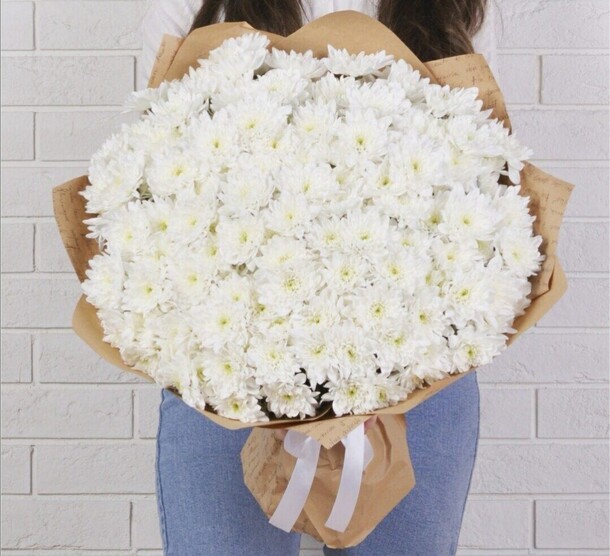 Букет цветов Бархатная хризантема за 22997₽ с доставкой в Москве от FLOWER BASE на Flawery