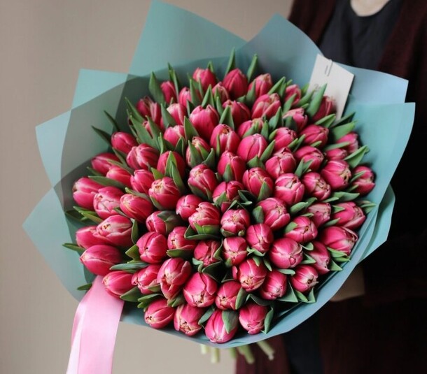 Букет цветов Малика за 25139₽ с доставкой в Москве от FLOWER BASE на Flawery