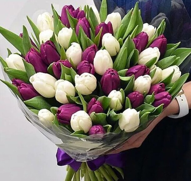 Букет цветов Прекрасный день за 12277₽ с доставкой в Москве от FLOWER BASE на Flawery