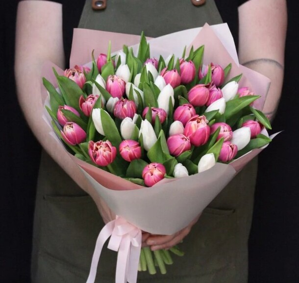 Букет цветов Мирена за 13057₽ с доставкой в Москве от FLOWER BASE на Flawery