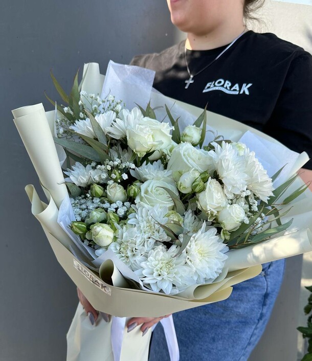 Букет цветов Нежность за 4839₽ с доставкой в Ставрополе от Flora K на Flawery