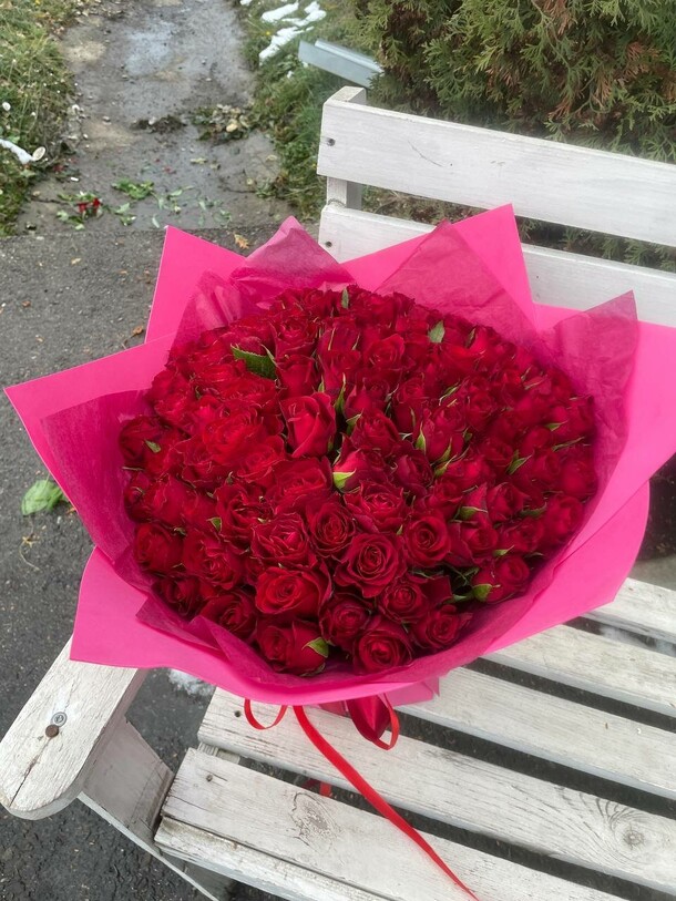 Букет цветов 101 красная роза за 37990₽ с доставкой в Москве от Flora K на Flawery