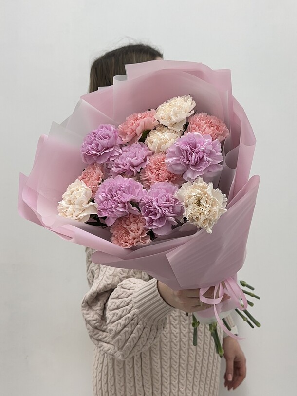 Букет из 15 диантусов за 4550₽ с доставкой в Москве от Boom Bouquet на Flawery