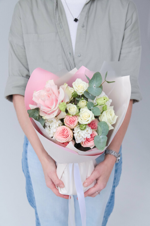Букет «for mom 09», артикул F1227865 - 5400 рублей, доставка по городу. Flawery - доставка цветов