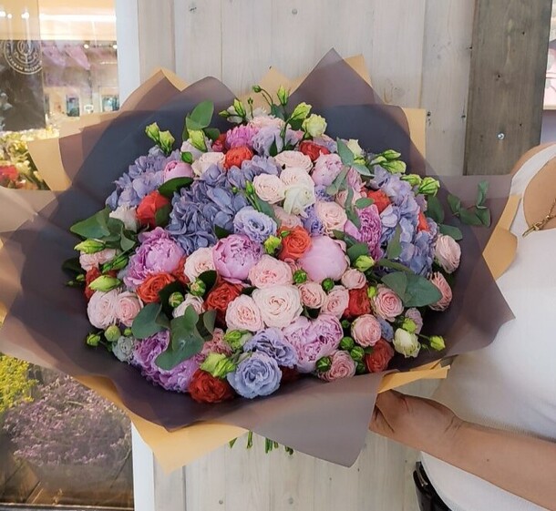 Букет "lavender mood"💜 за 14278₽ с доставкой в Москве от FlorMarket.RU-Флормаркет.РФ на Flawery