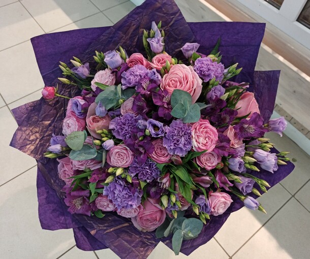 Букет " виолетта" за 9658₽ с доставкой в Москве от FlorMarket.RU-Флормаркет.РФ на Flawery