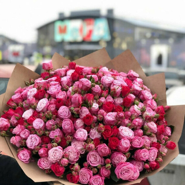 Букет "эксклюзив" за 24860₽ с доставкой в Москве от FlorMarket.RU-Флормаркет.РФ на Flawery