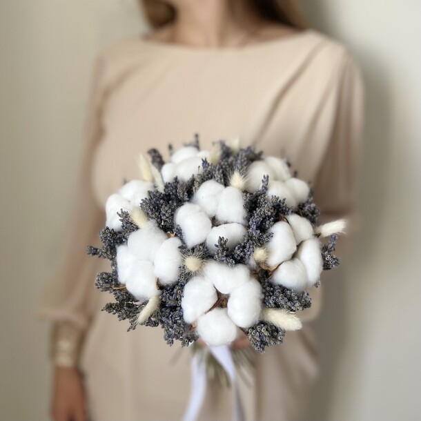 Букет невесты из сухоцветов с лавандой и хлопком, букет 05 flowers by kroha за 3890₽ с доставкой в Москве от ЭТО НАДОЛГО на Flawery