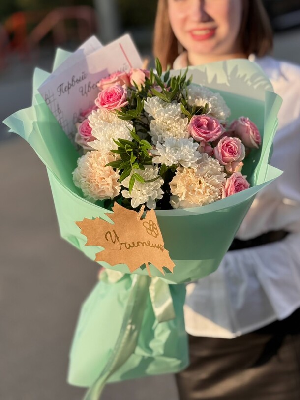 Букет-микс "средний" 🌿 за 3385₽ с доставкой в Перми от Первый Цветочный Мурманск на Flawery