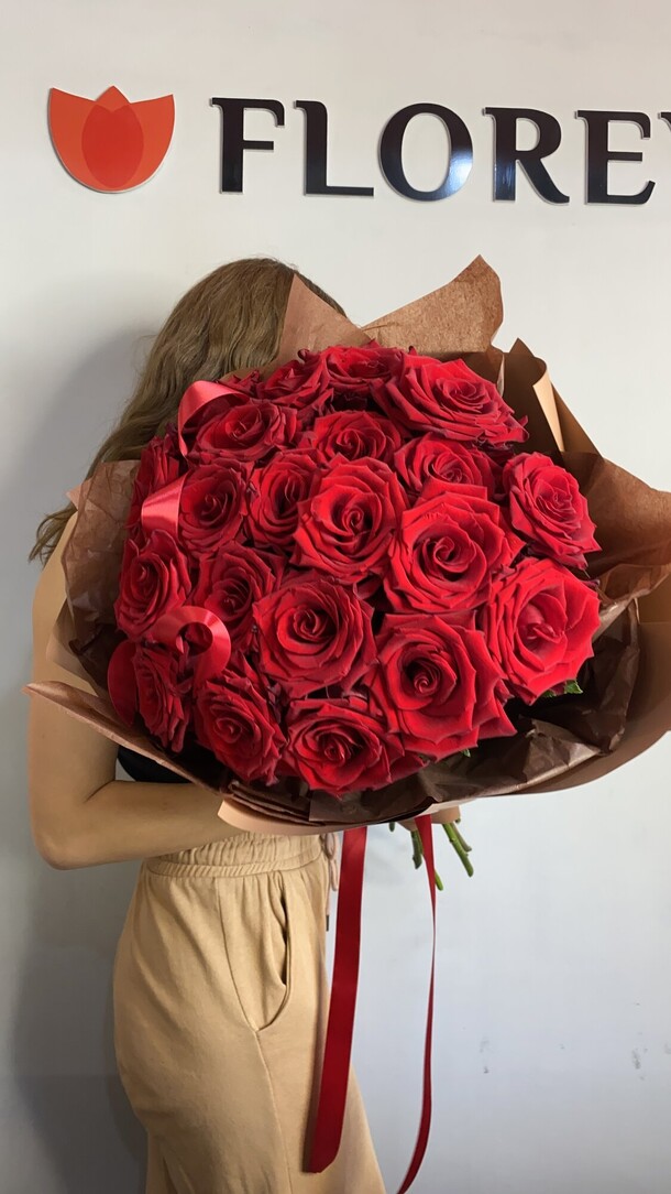 Любовное послание 💔, артикул F1312296 - 8750 рублей, доставка по городу. Flawery - доставка цветов