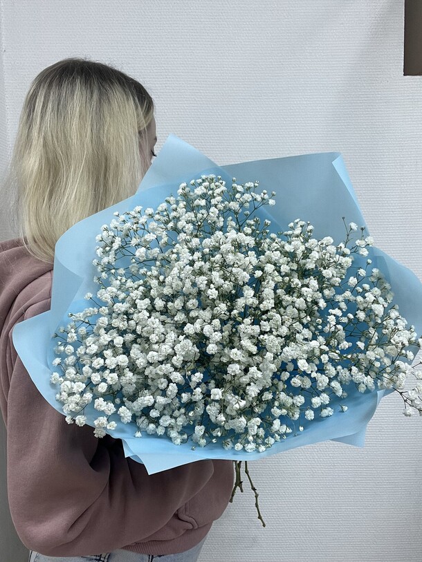 Букет из 5 белых гипсофил за 2150₽ с доставкой в Москве от Petalia на Flawery