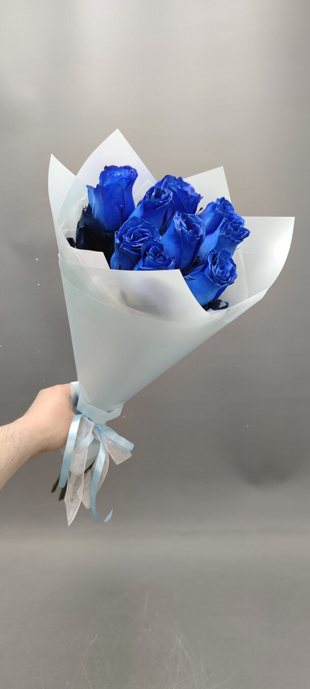 Букет цветов Синие розы 9 шт за 3999₽ с доставкой в Москве от Sharik Flowers на Flawery