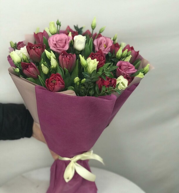 Букет цветов Шепот за 30831₽ с доставкой в Москве от Цветочки на Flawery