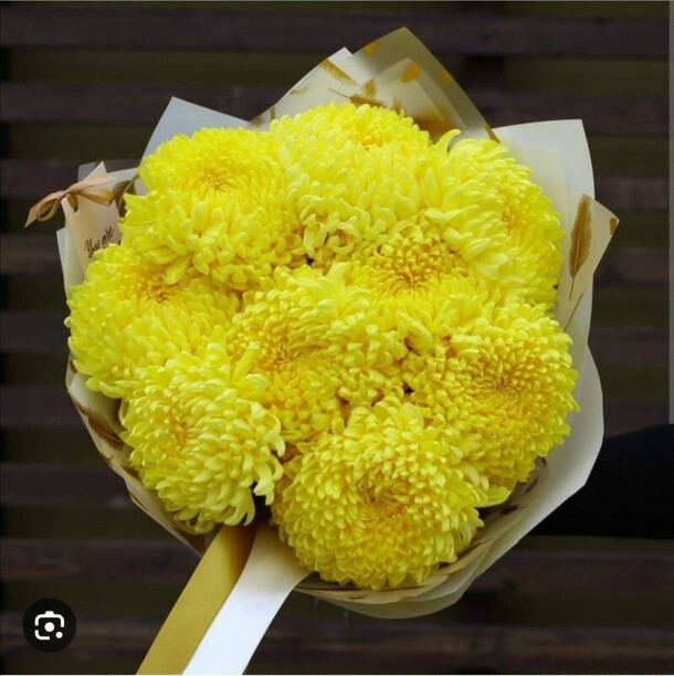 Букет цветов Жөжөлөр💛 за 5990₽ с доставкой в Москве от 101РОЗА на Flawery