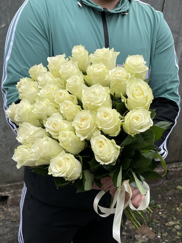 Букет цветов Роза эквадор за 8960₽ с доставкой в Москве от 101РОЗА на Flawery