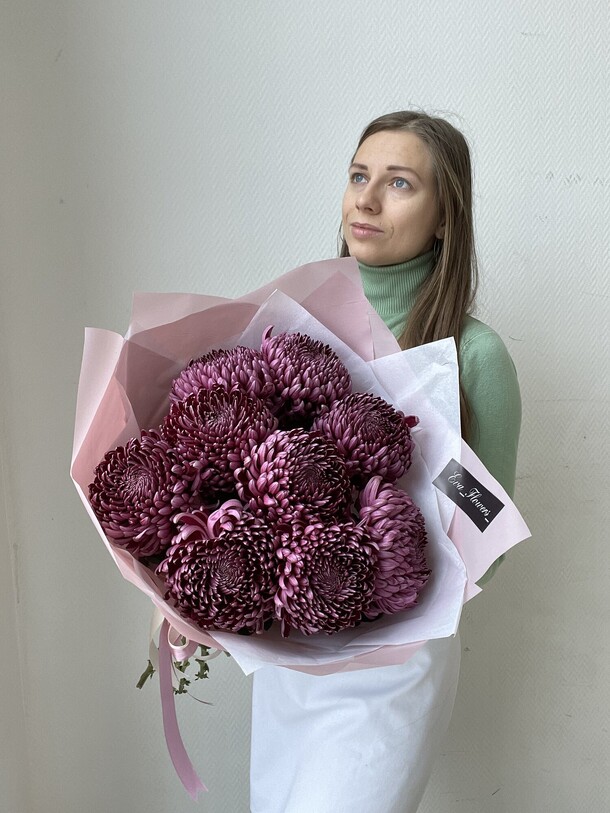 Букет цветов Шикарные хризантемы за 5790₽ с доставкой в Москве от Eva Flowers на Flawery