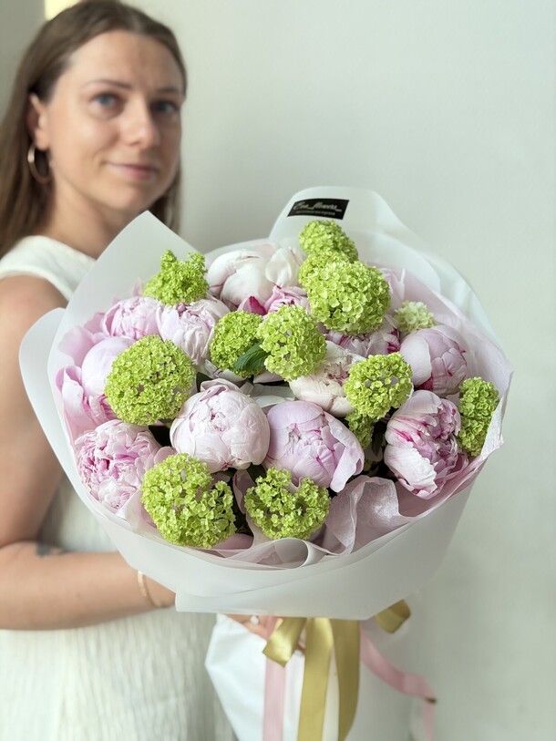 Букет цветов Премиум букет для нее за 14000₽ с доставкой в Москве от Eva Flowers на Flawery