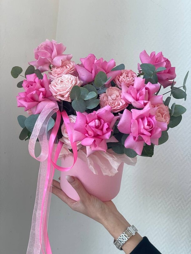 Букет цветов Мини композиция в подарок за 4990₽ с доставкой в Москве от Family Flowers на Flawery