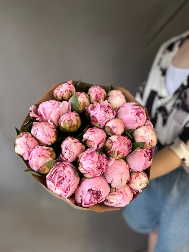 Букет цветов Пионы за 19600₽ с доставкой в Москве от VIRGO FLOWERS на Flawery