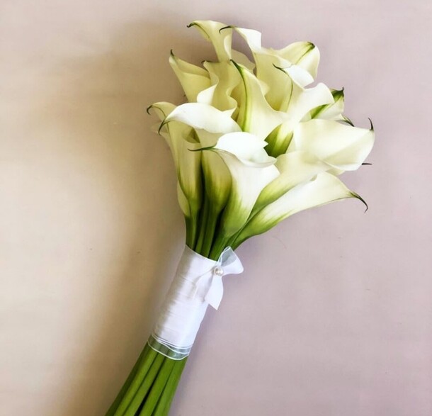 Букет цветов Свадебный букет за 10500₽ с доставкой в Москве от Mary Flowers на Flawery
