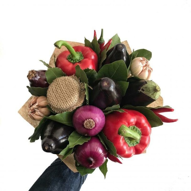 Букет к мясу за 6000₽ с доставкой в Москве от Очень хорошо на Flawery