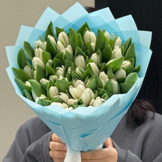 Букет цветов Тюльпаны белые за 31227₽ с доставкой в Москве от LILI FLOWERS на Flawery