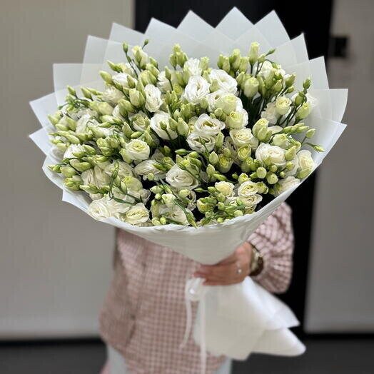 Букет цветов Эустома белая за 20937₽ с доставкой в Москве от LILI FLOWERS на Flawery