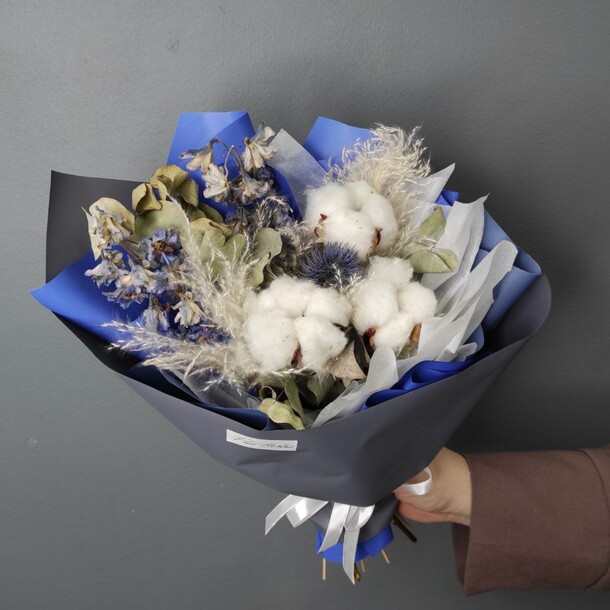 Букет из сухоцветов за 3376₽ с доставкой в Москве от Flos Hortus на Flawery