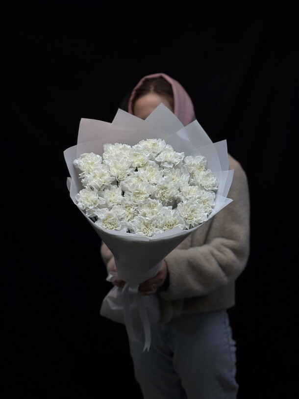 Букет цветов Гвоздика белая за 6699₽ с доставкой в Москве от ANADIA FLOWERS на Flawery