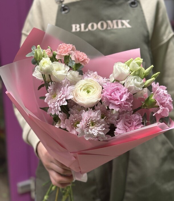 Букет цветов Нежность за 3800₽ с доставкой в Москве от Bloomix на Flawery