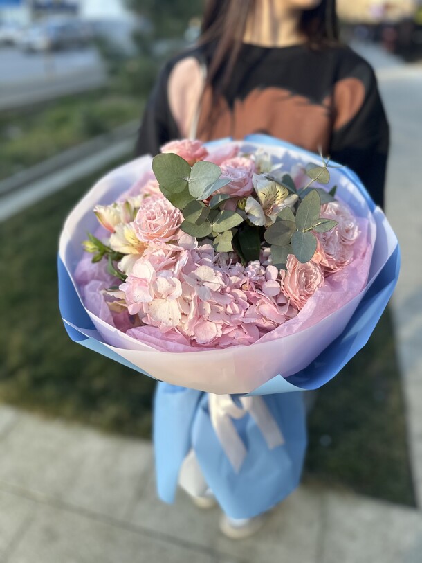 Букет для нее за 4455₽ с доставкой в Крымск от Цветущий Город на Flawery
