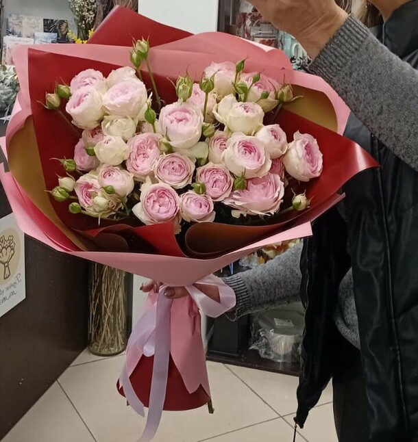 Букет из пионовидной розы, артикул F1397503 - 3750 рублей, доставка по городу. Flawery - доставка цветов