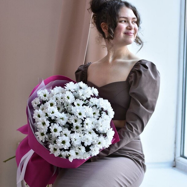 Букет ромашек, артикул F1424470 - 4200 рублей, доставка по городу. Flawery - доставка цветов