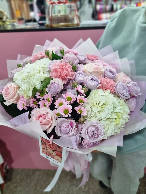 Букет за 13175₽ с доставкой в Москве от Бузина на Flawery