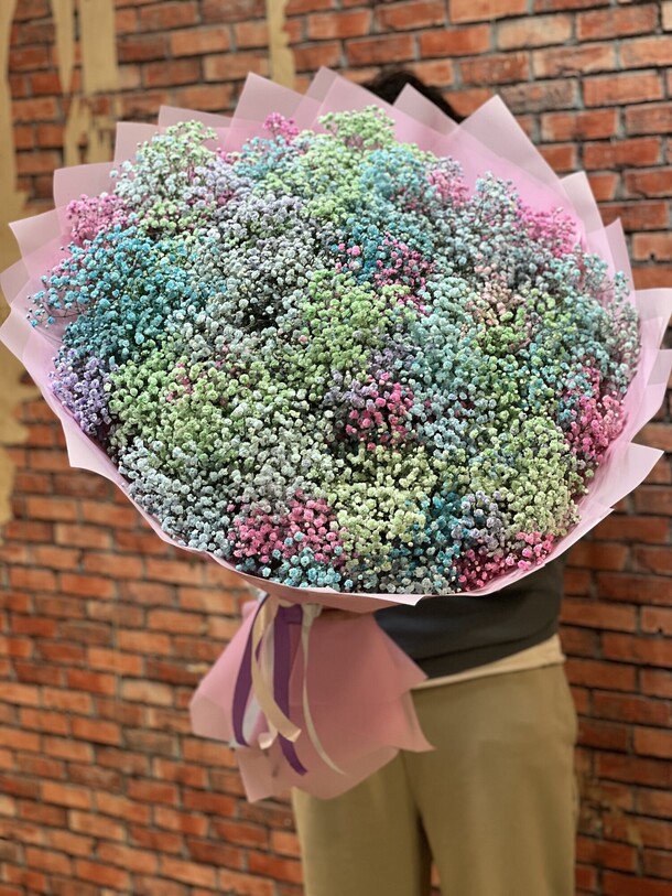Букет цветов 51 гипсофила радужная 😍 за 17450₽ с доставкой в Москве от FLORAPARADISE.BM на Flawery