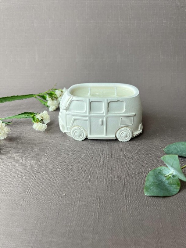 Свеча ручной работы автобус за 1850₽ с доставкой в Москве от NikaFlower ЦВЕТЫ & шары на Flawery