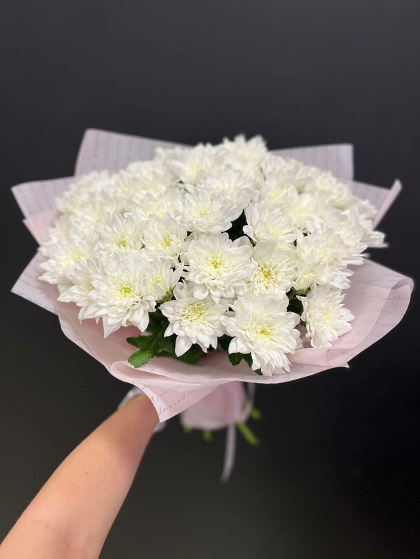 Букет из хризантем, артикул F1269030 - 5210 рублей, доставка по городу. Flawery - доставка цветов