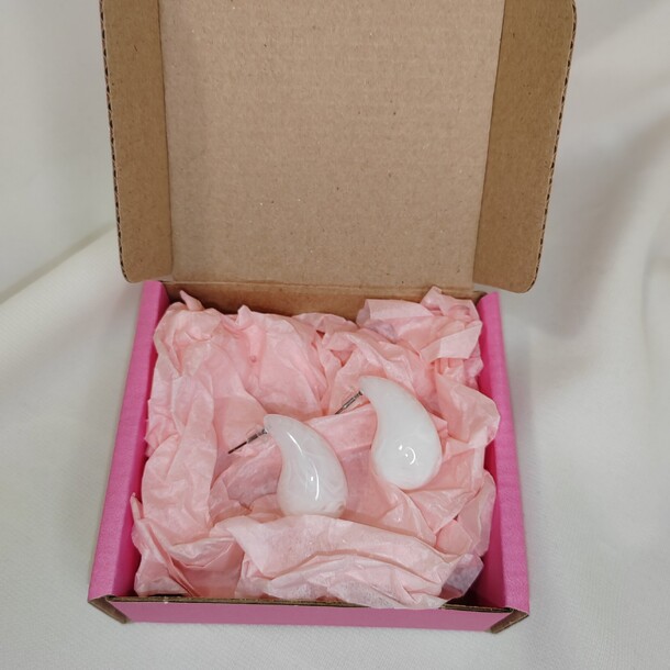 Серьги-гвоздики "свет" за 551₽ с доставкой в Москве от Qween in box на Flawery