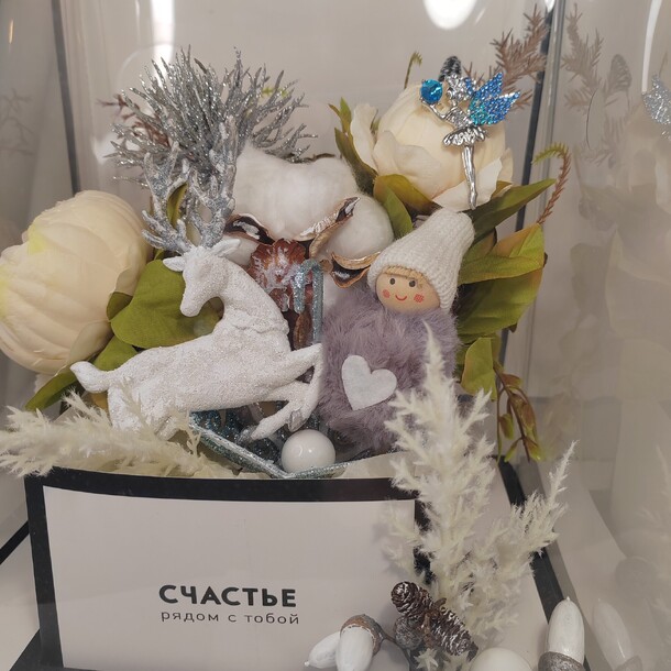 Подарочный набор "девочка и олень" за 5750₽ с доставкой в Москве от Qween in box на Flawery